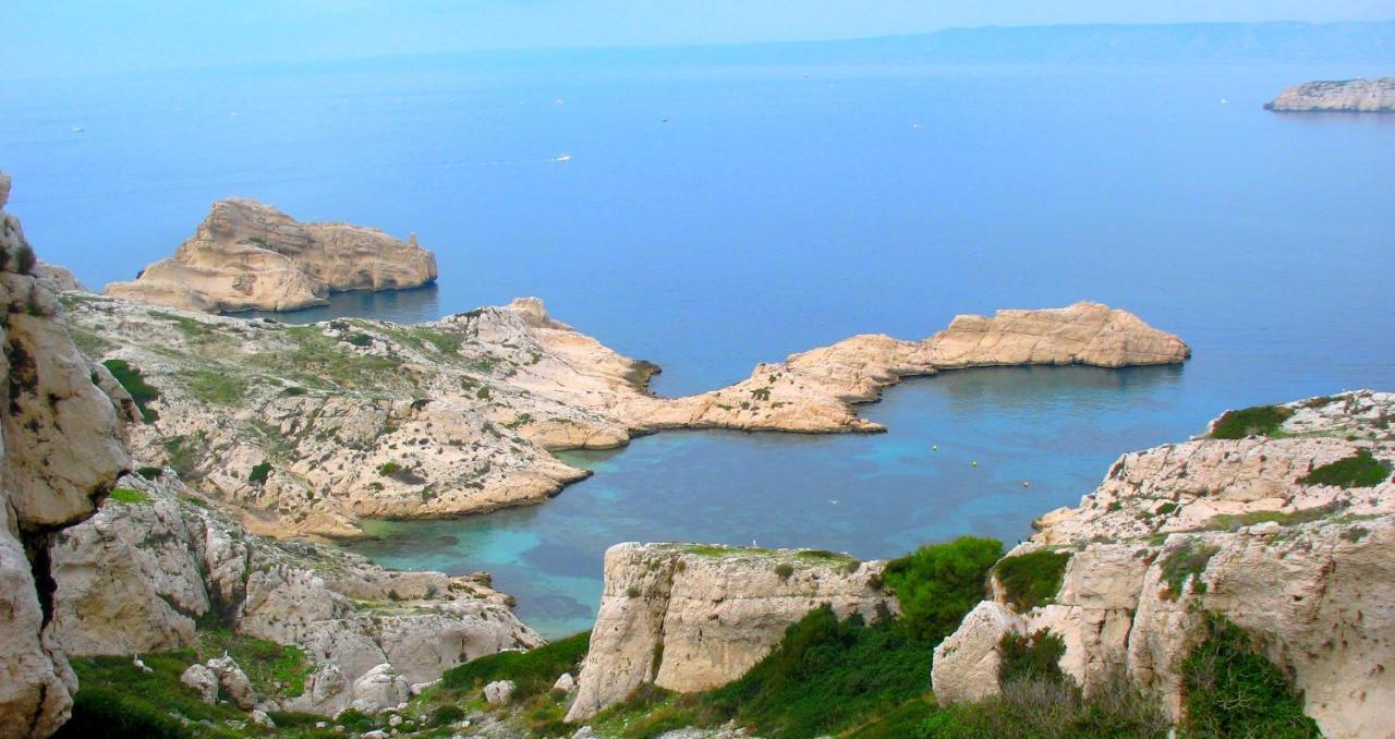 Ferienwohnung Les Pieds Dans L'Eau Sur L'Ile Du Frioul Marseilles Exterior foto