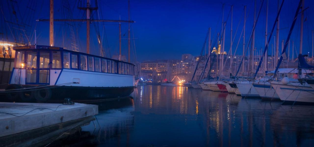 Ferienwohnung Les Pieds Dans L'Eau Sur L'Ile Du Frioul Marseilles Exterior foto